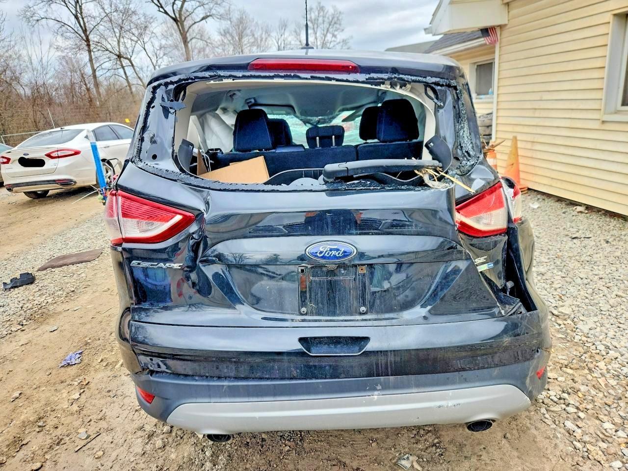 2015 FORD ESCAPE