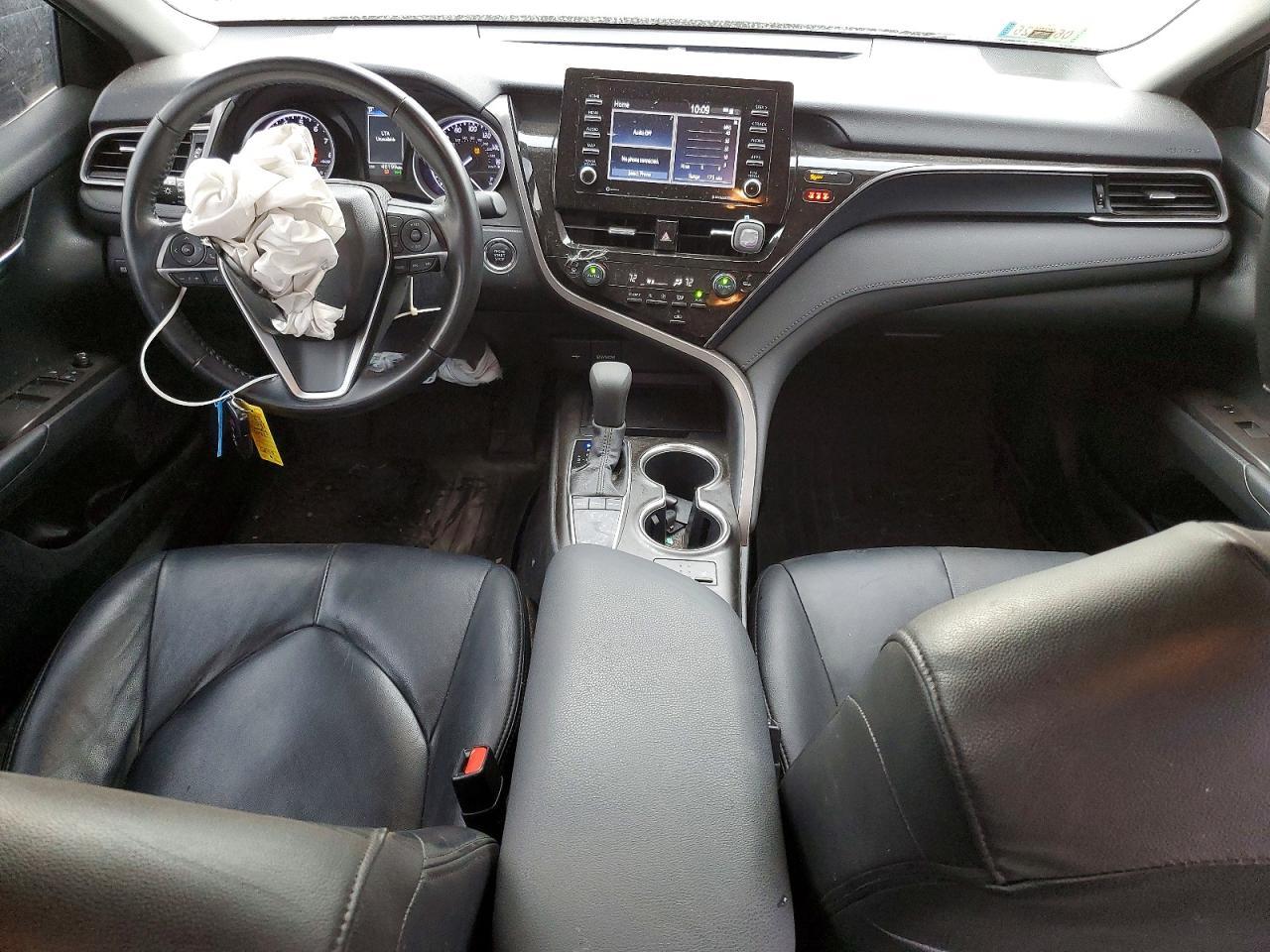 2022 TOYOTA CAMRY