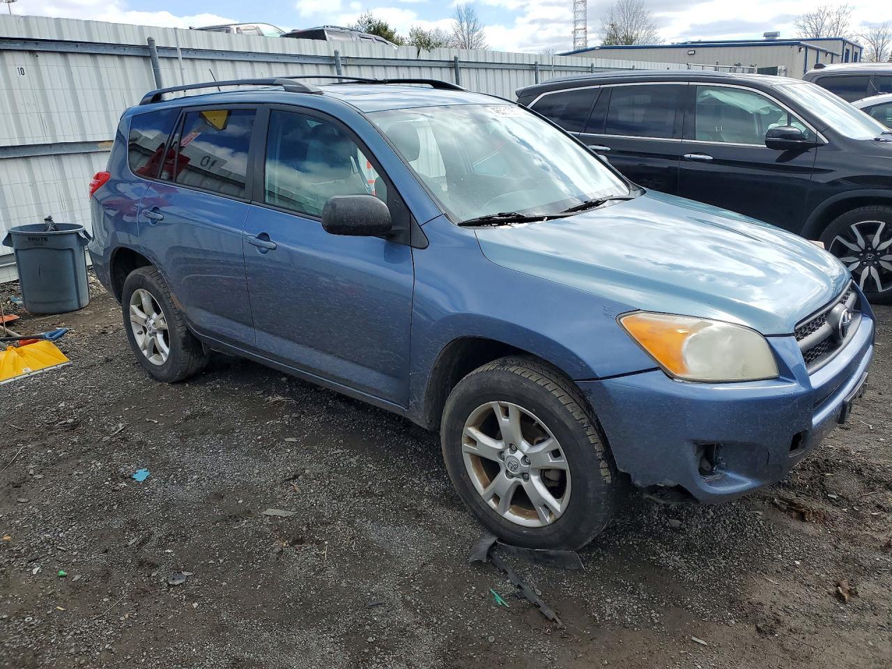 2011 TOYOTA RAV4
