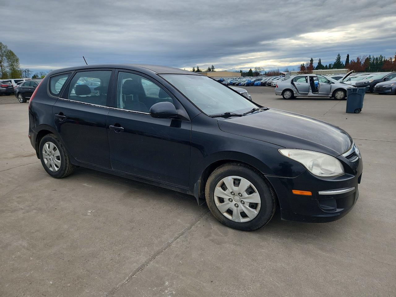 2011 HYUNDAI ELANTRA