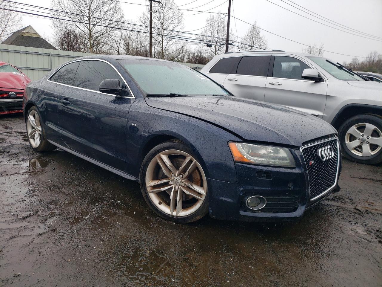 2009 AUDI S5