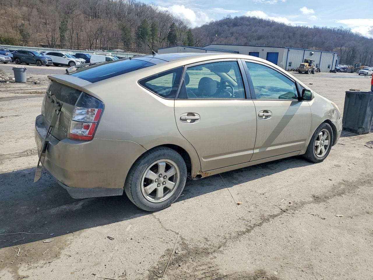 2004 TOYOTA PRIUS