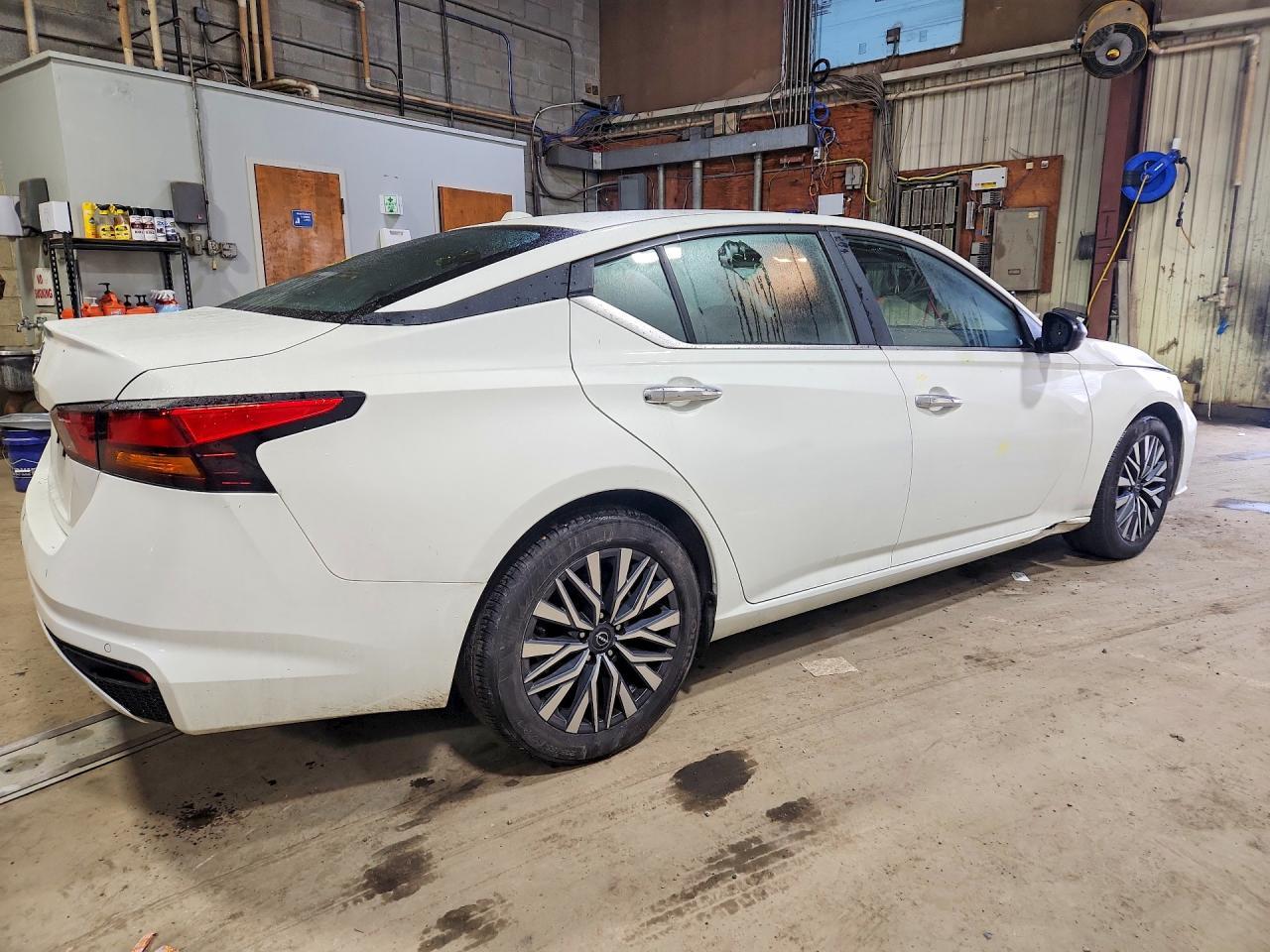 2025 NISSAN ALTIMA