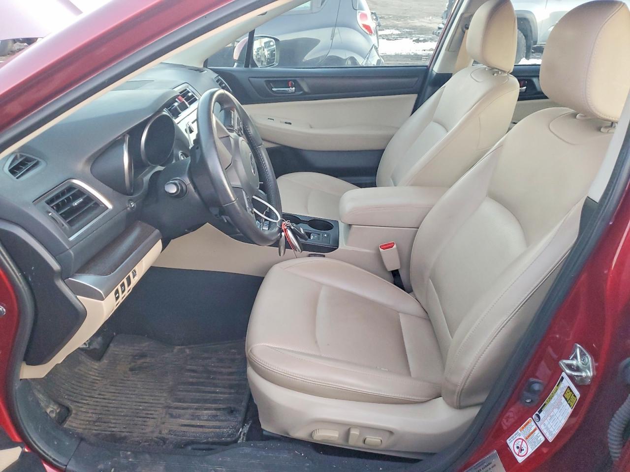 2017 SUBARU Legacy