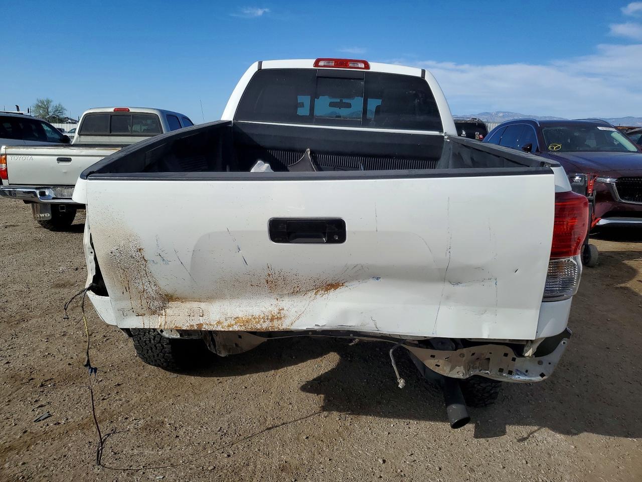 2012 TOYOTA TUNDRA