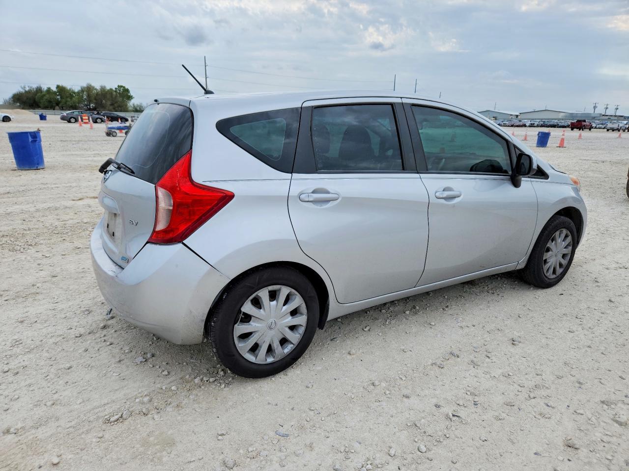 2014 NISSAN Versa Note