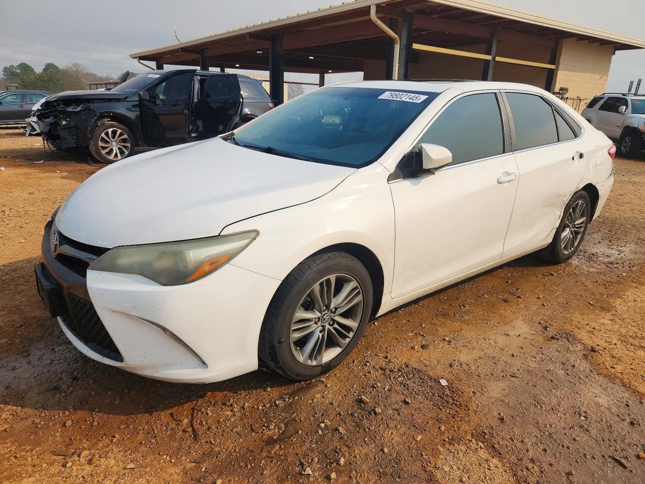 2016 TOYOTA CAMRY