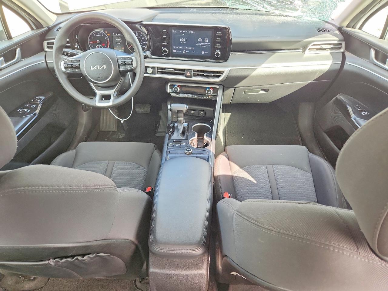 2023 KIA K5