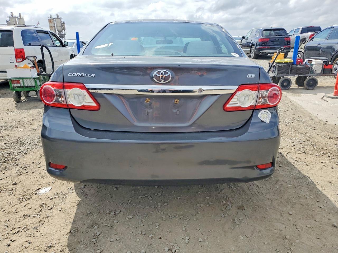2011 TOYOTA COROLLA