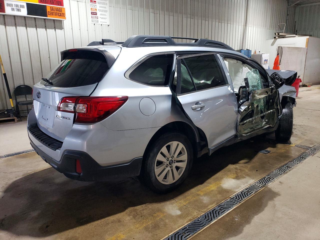 2019 SUBARU Outback
