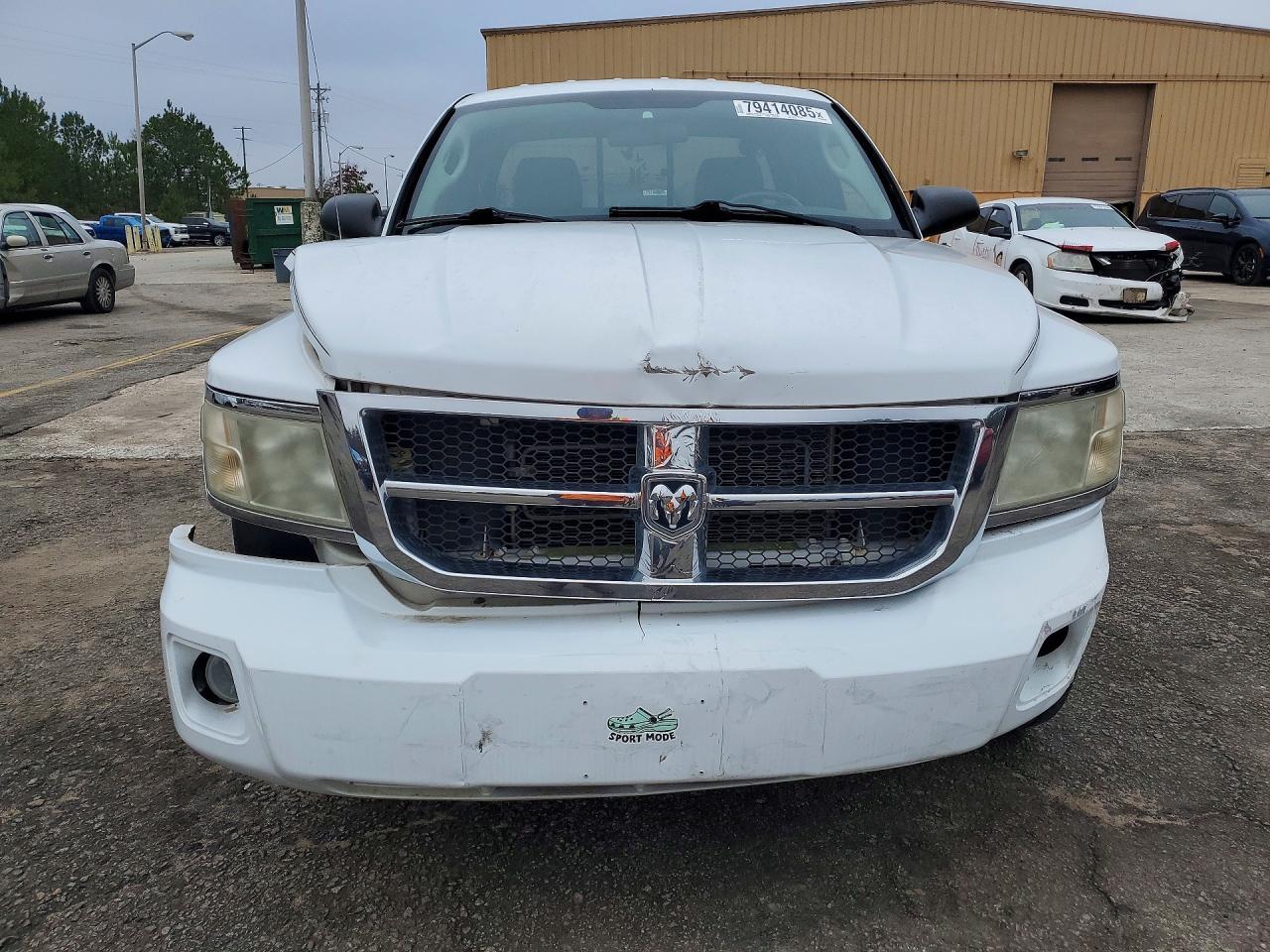 2008 DODGE Dakota