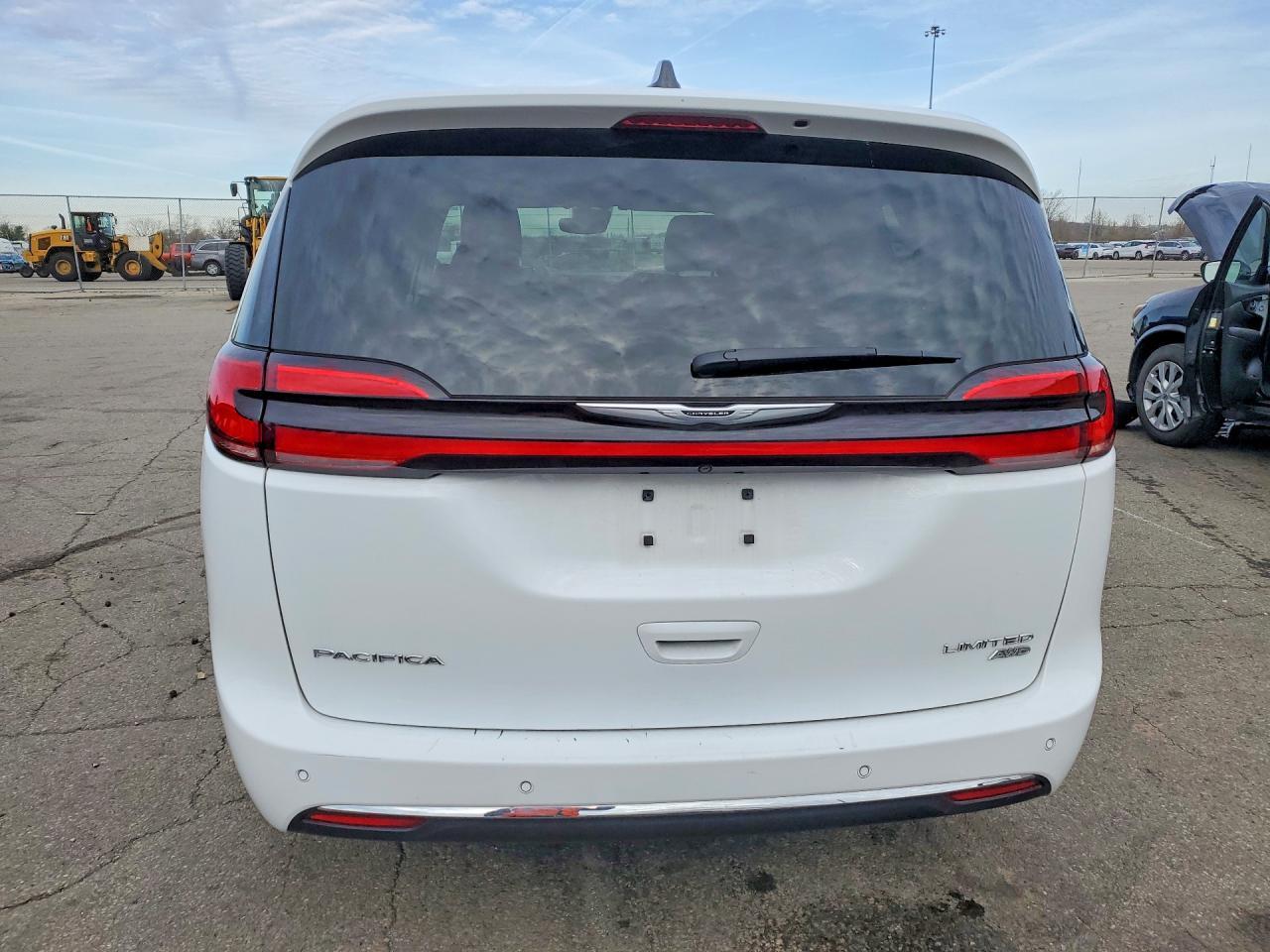 2024 CHRYSLER Pacifica