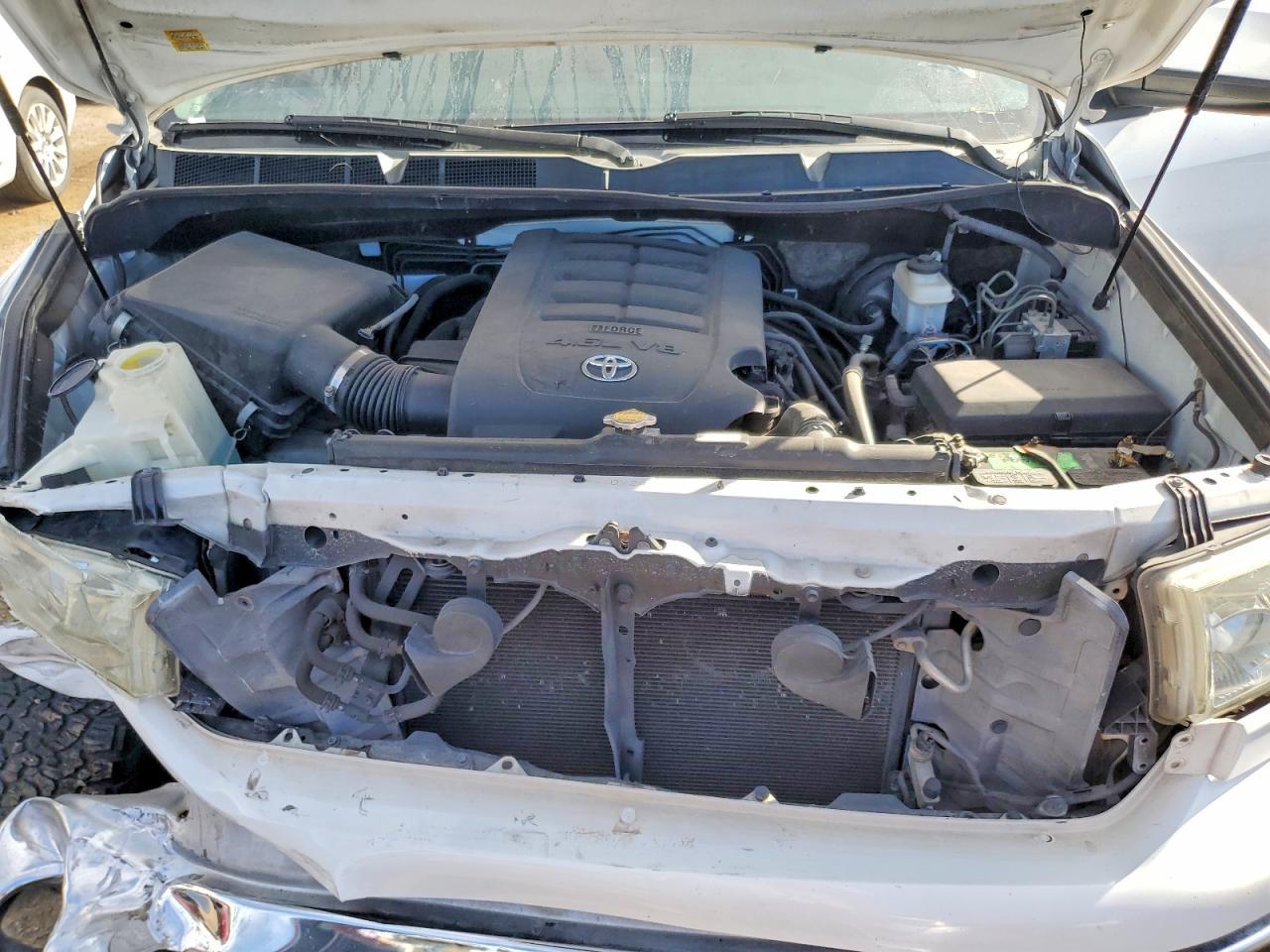 2012 TOYOTA TUNDRA