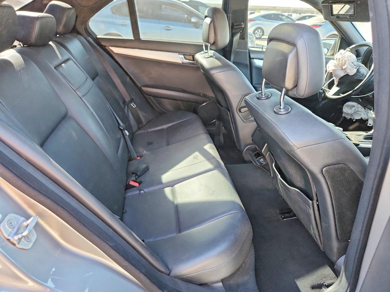 2011 MERCEDES-BENZ C-CLASS
