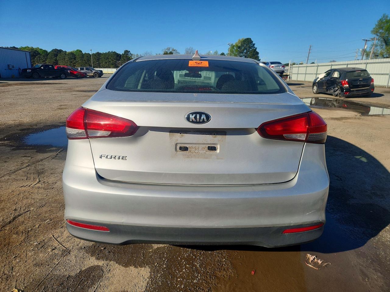 2017 KIA FORTE