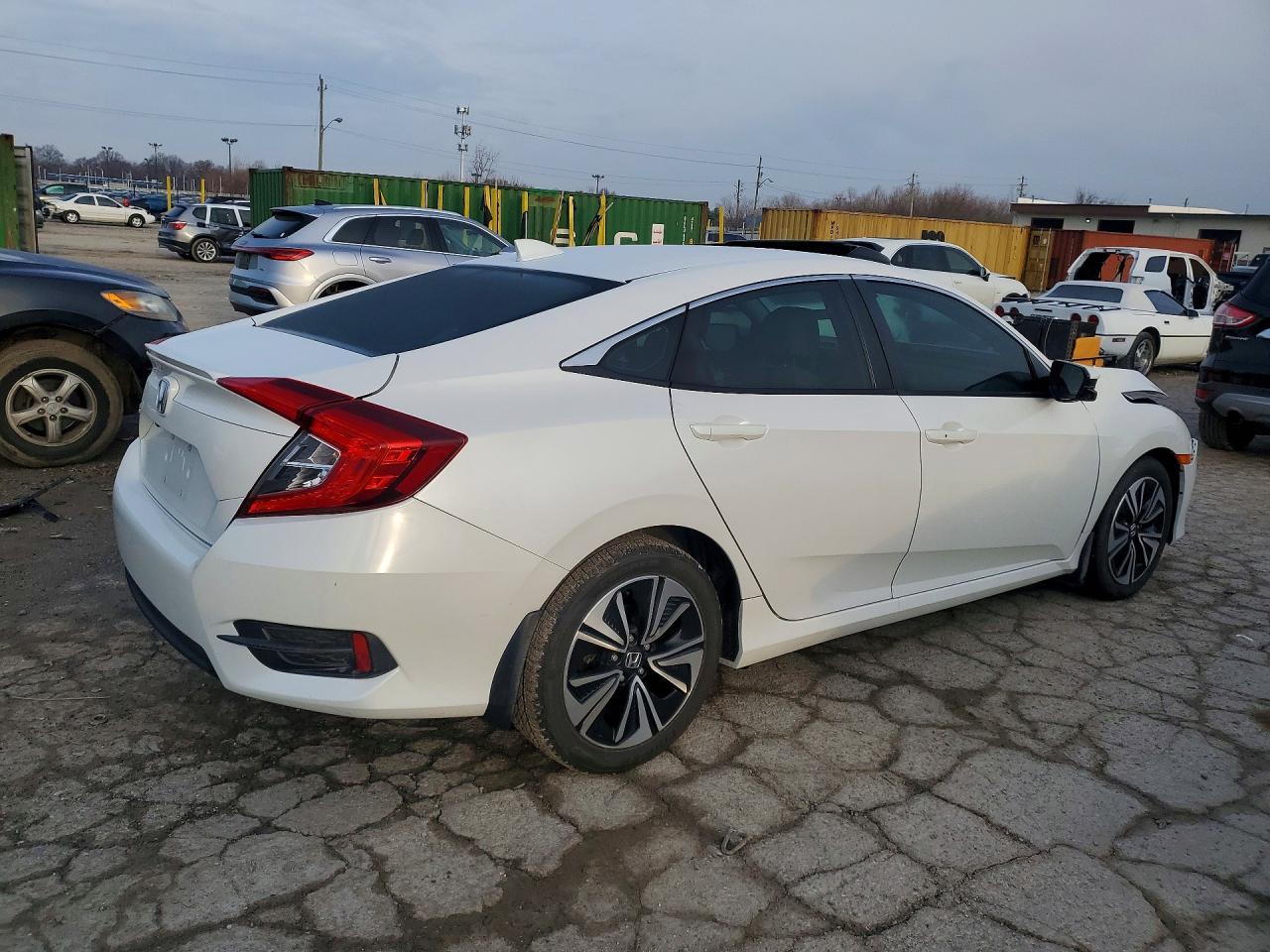 2016 HONDA CIVIC