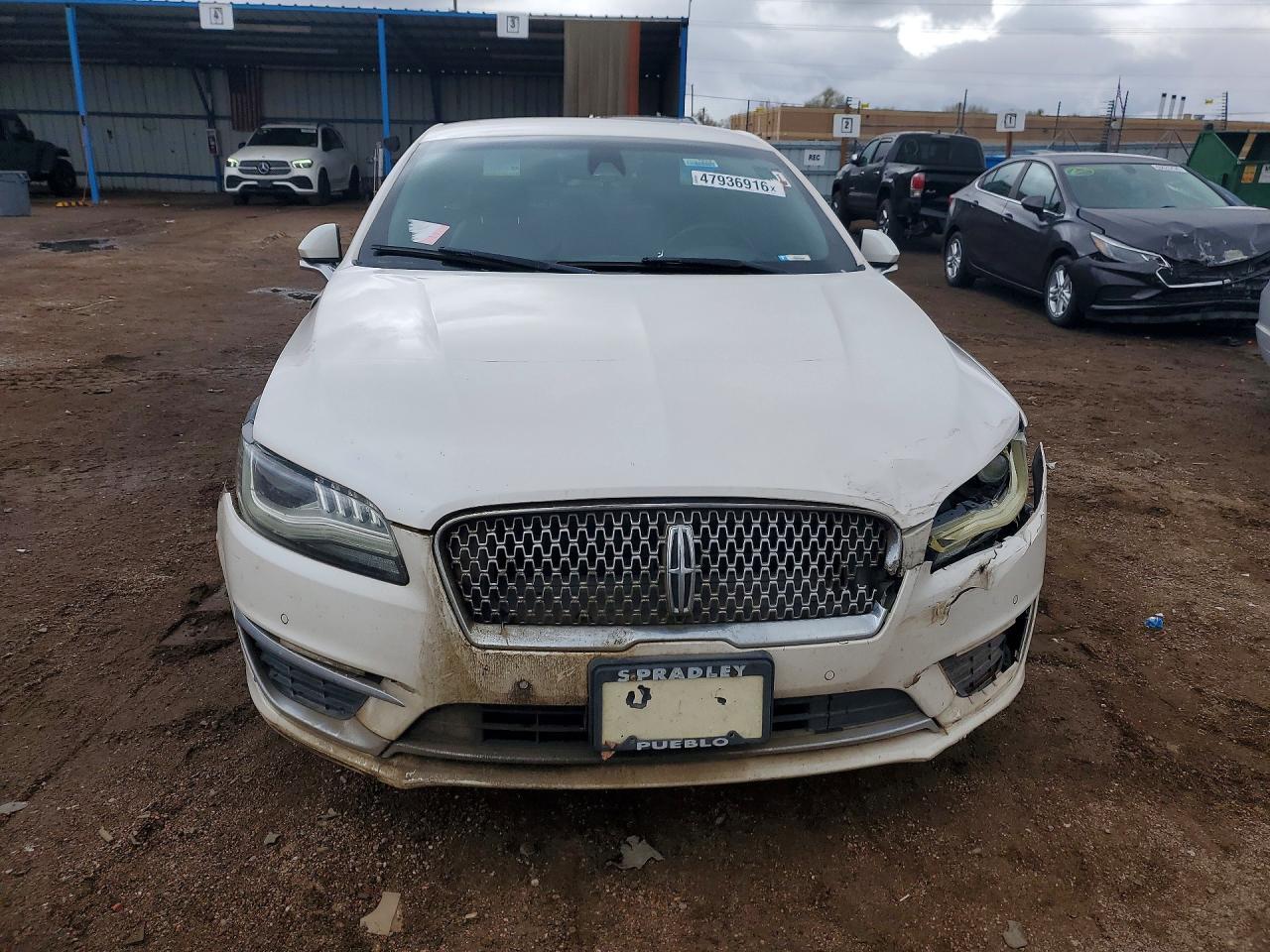 2017 LINCOLN MKZ