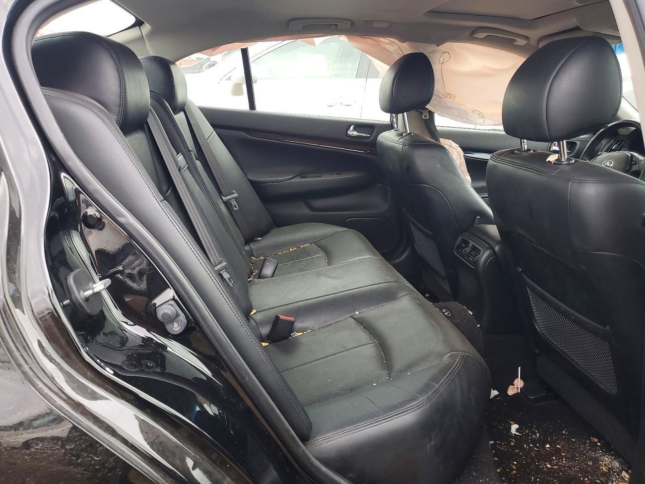 2012 INFINITI G37