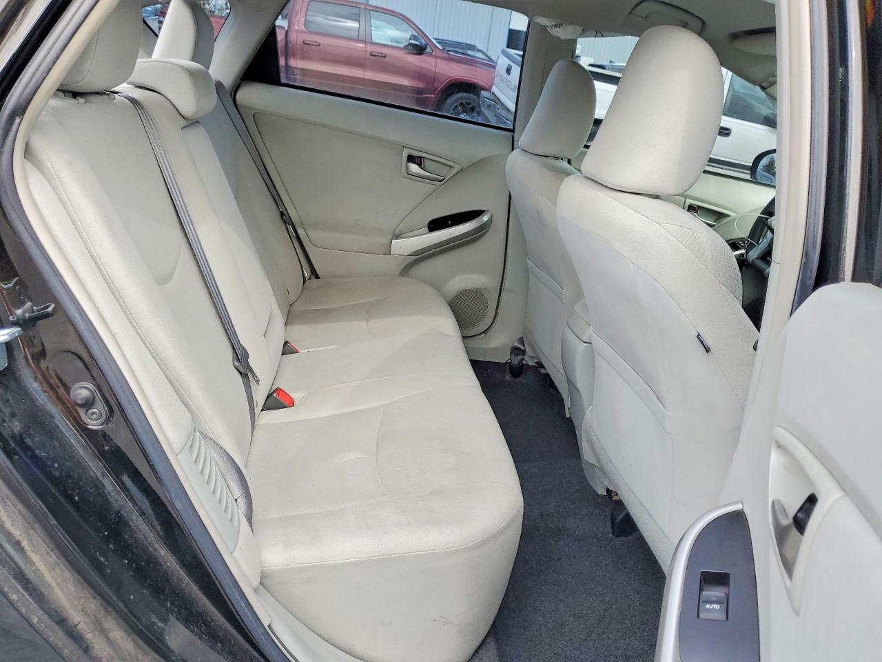 2014 TOYOTA PRIUS