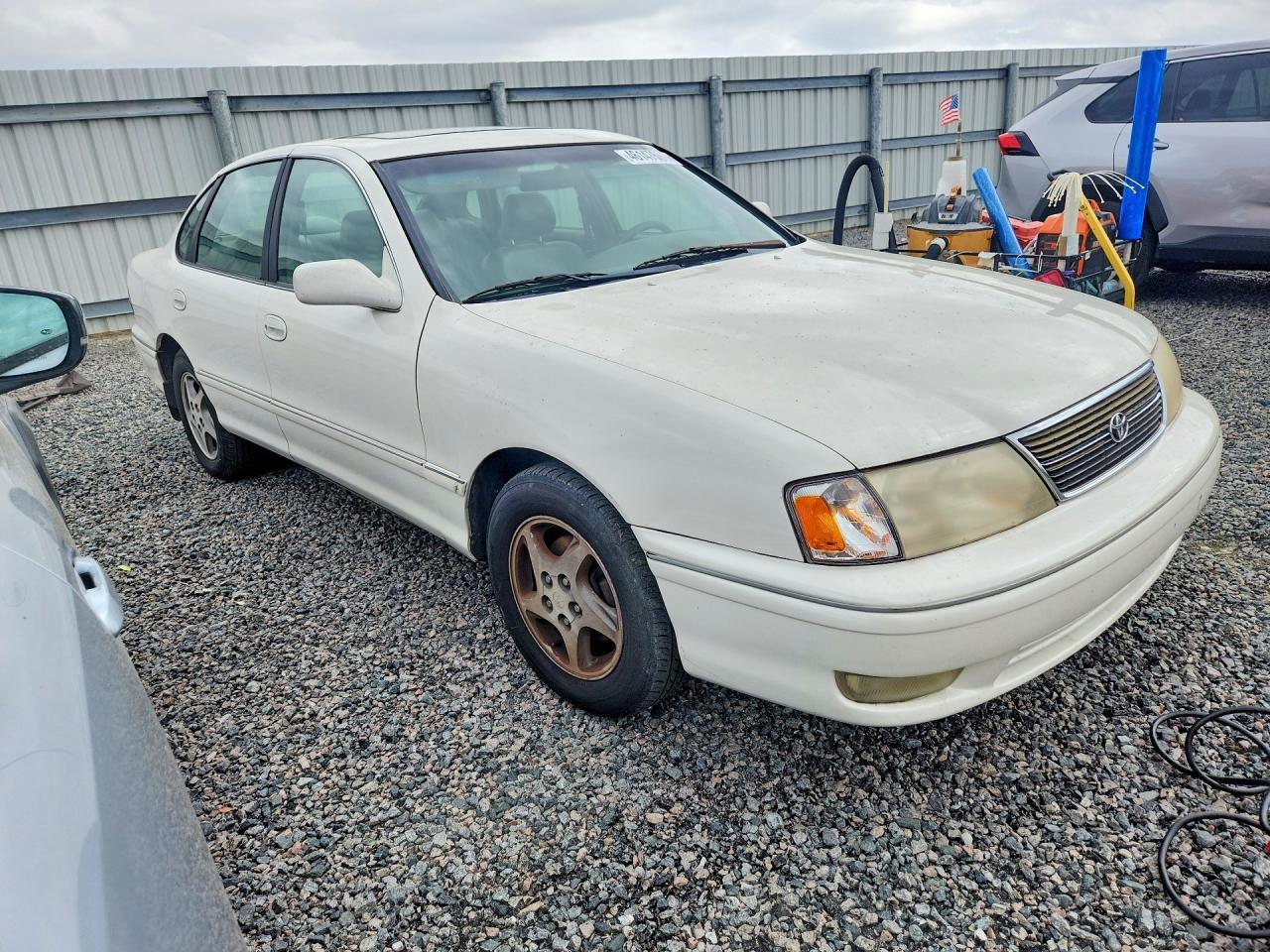 1998 TOYOTA Avalon