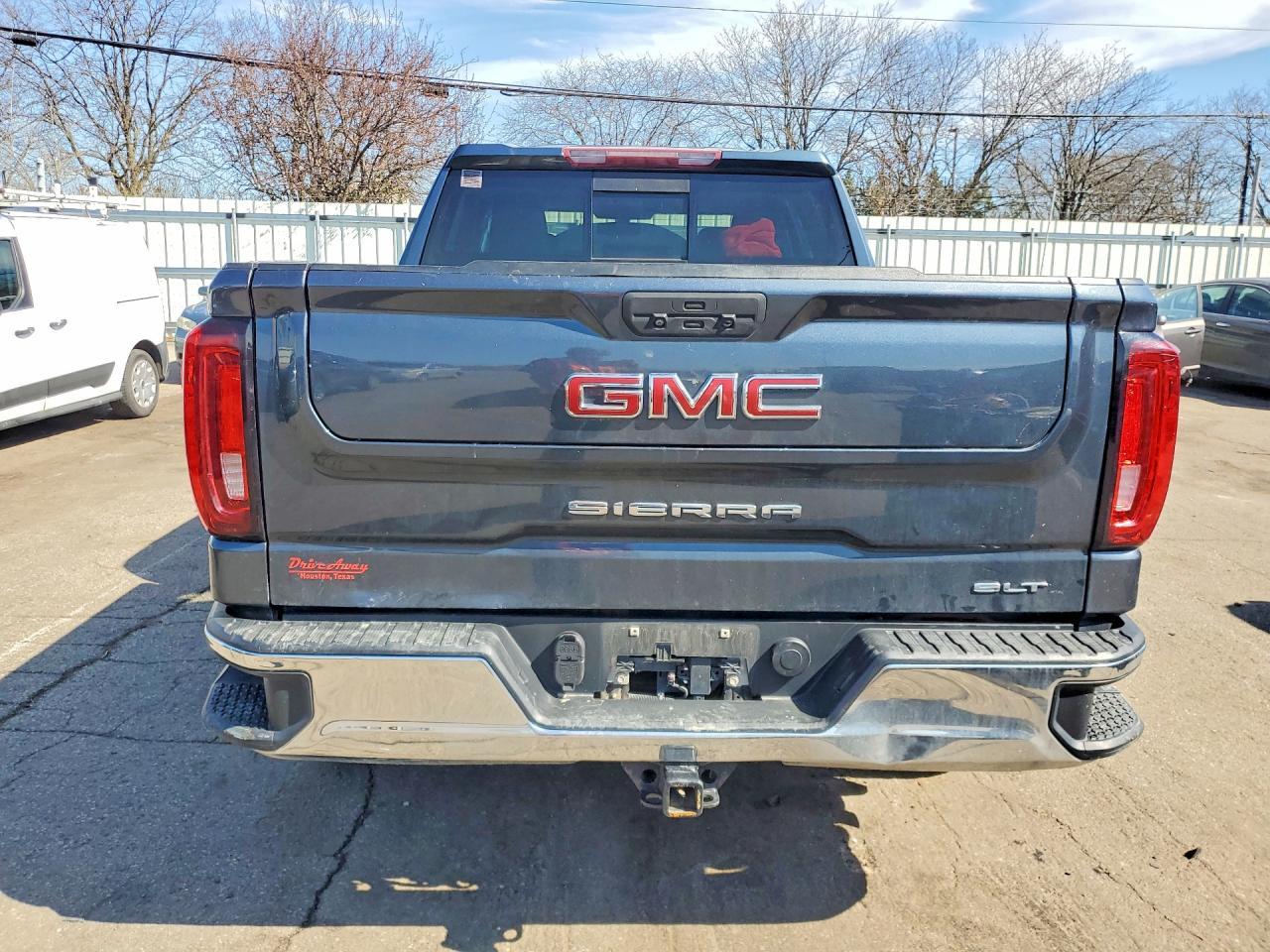 2020 GMC Sierra