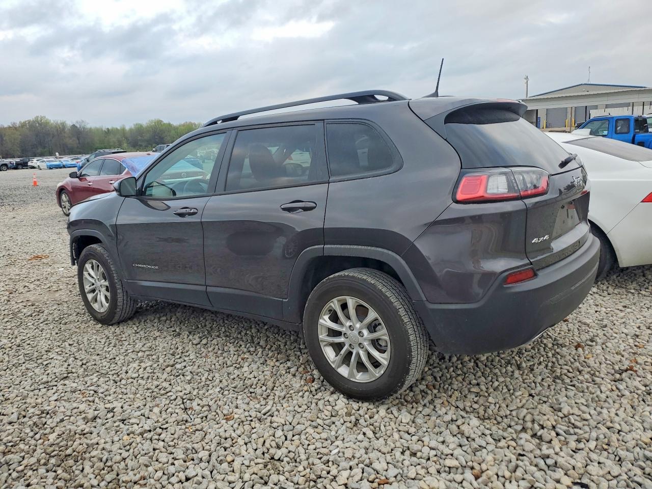 2022 JEEP CHEROKEE