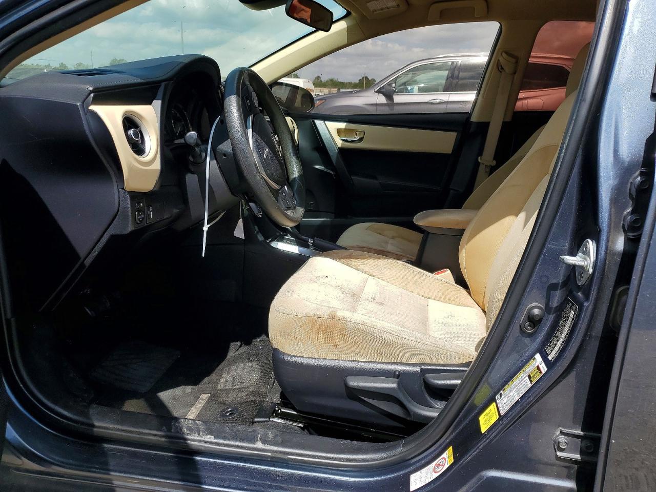2017 TOYOTA COROLLA