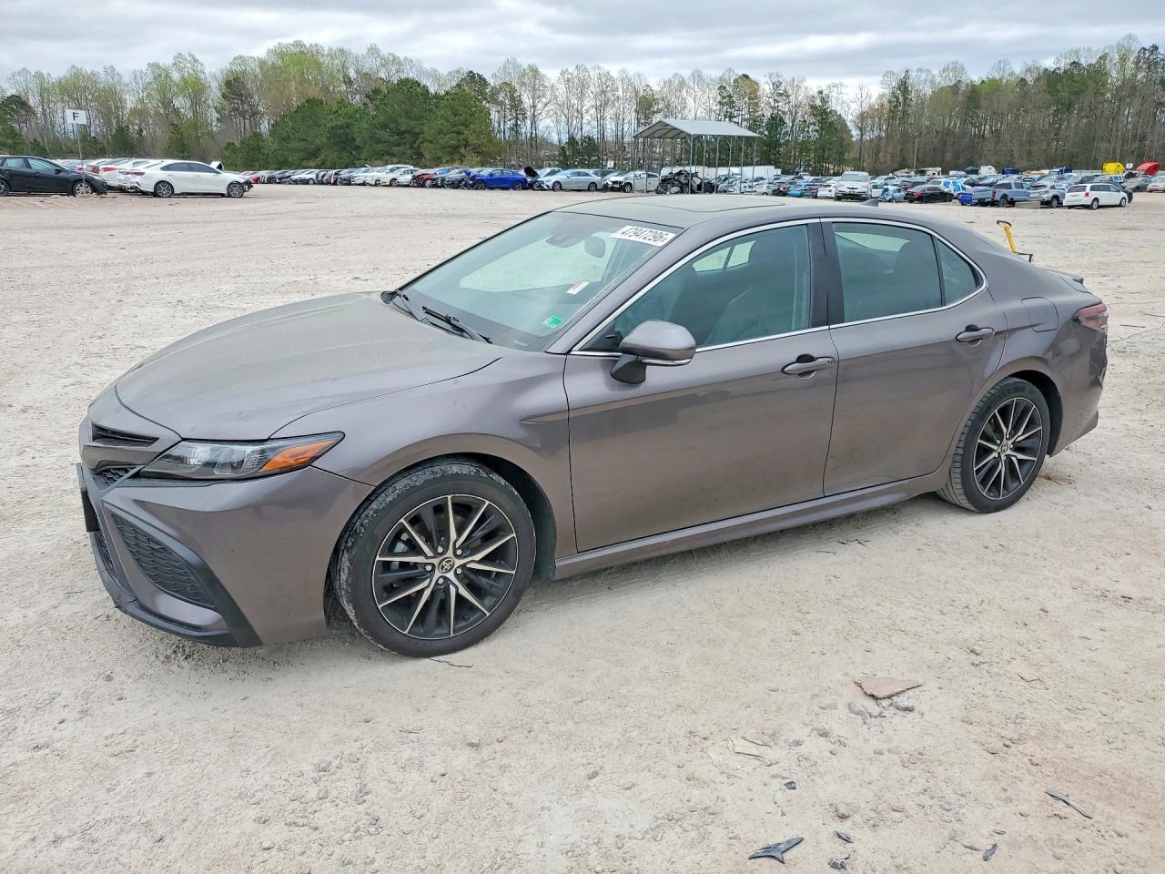 2022 TOYOTA CAMRY