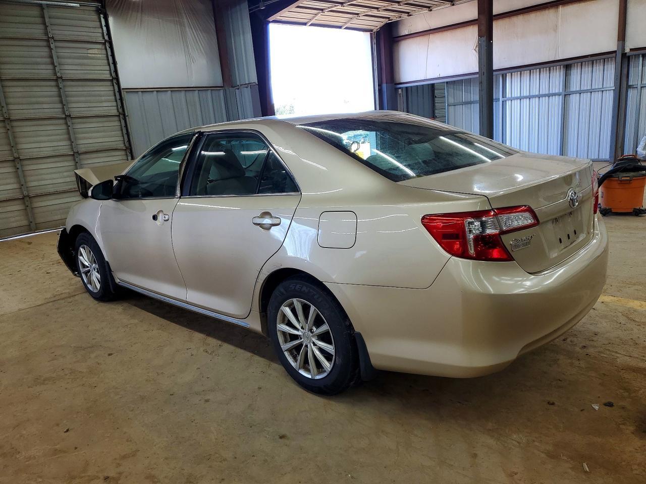 2012 TOYOTA CAMRY