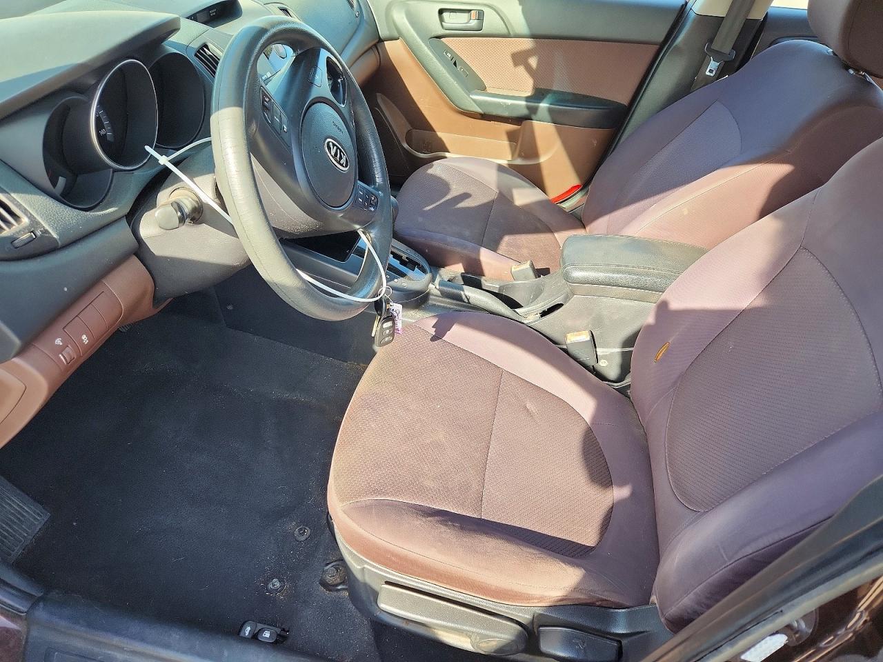 2010 KIA FORTE