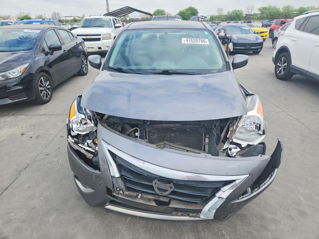 2018 NISSAN VERSA