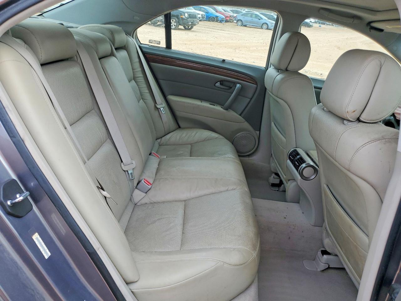 2005 ACURA RL
