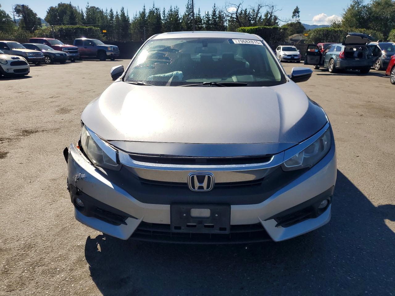 2018 HONDA CIVIC