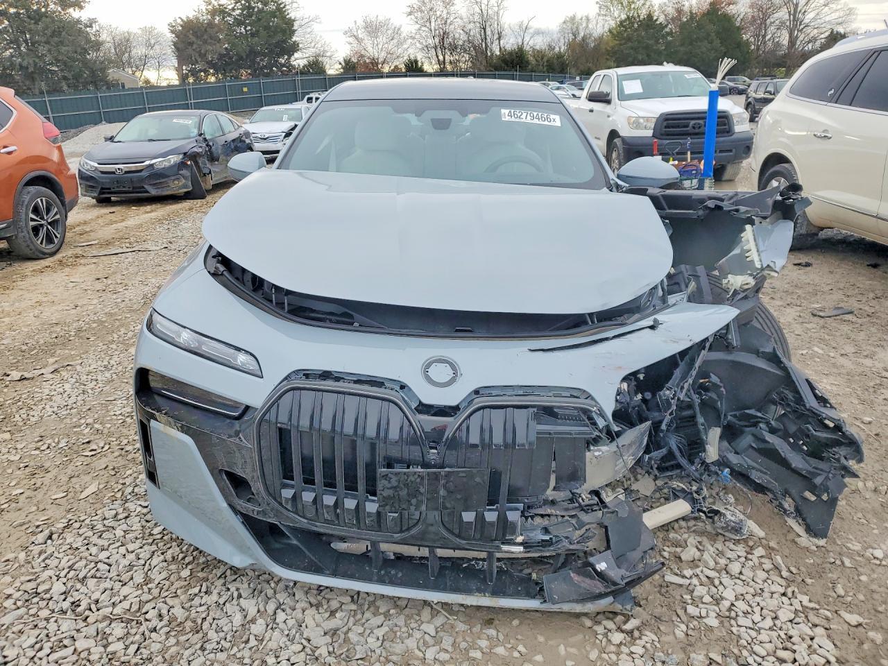2025 BMW i7
