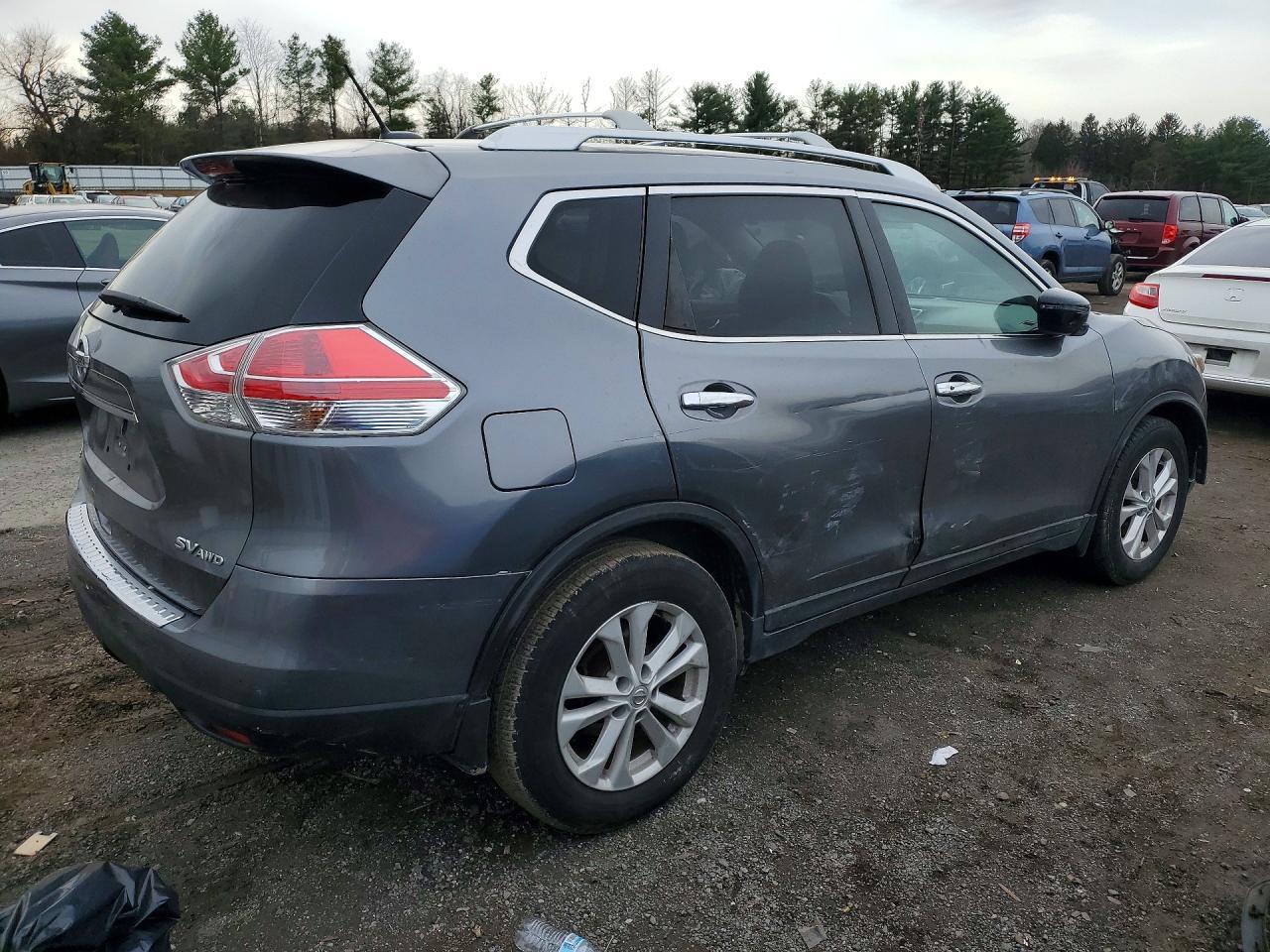 2016 NISSAN ROGUE