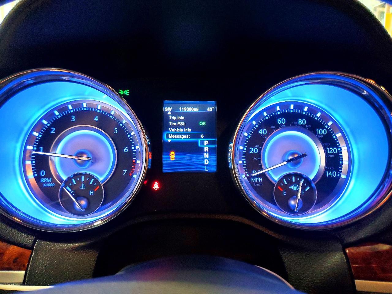 2014 CHRYSLER 300
