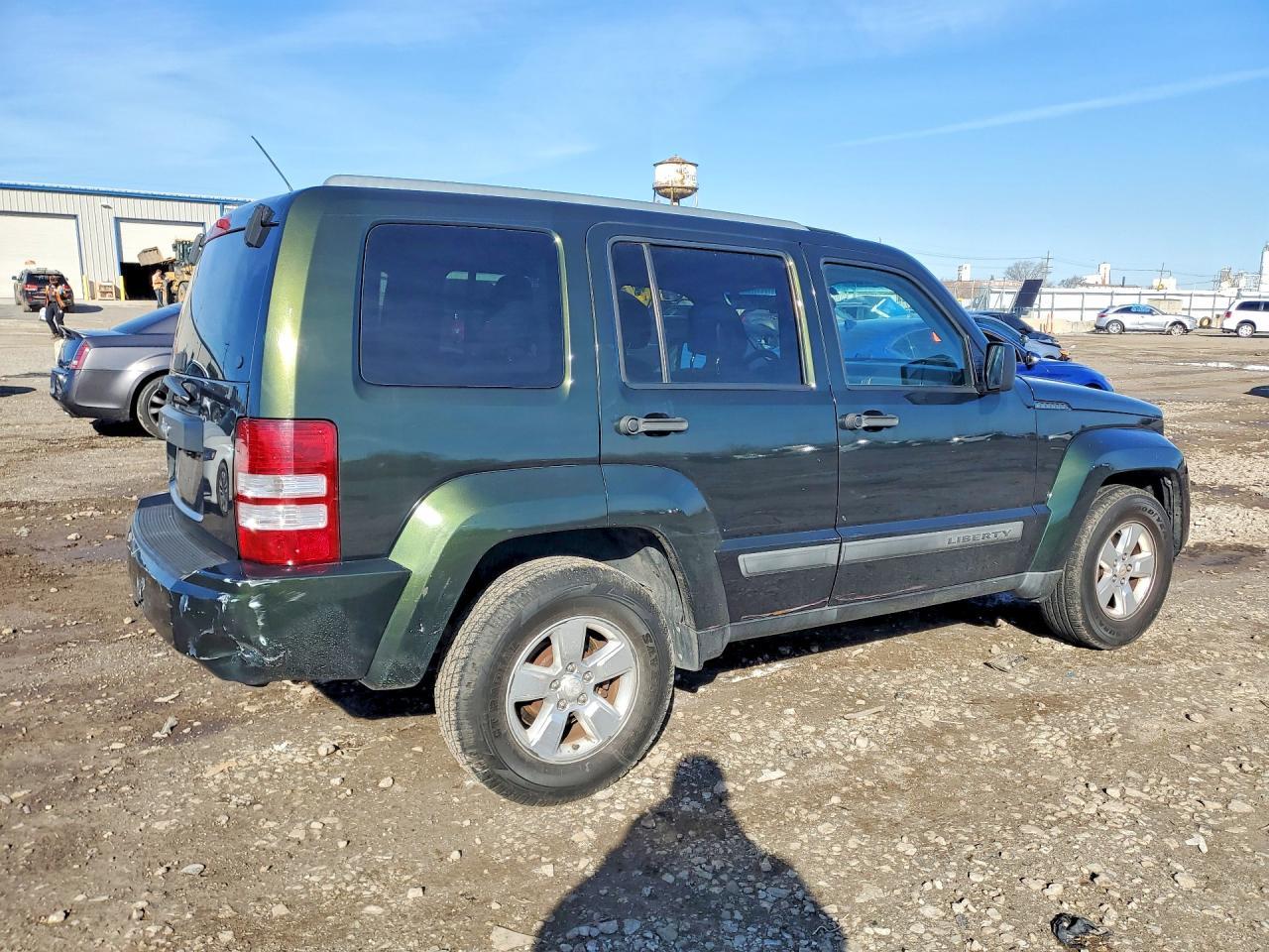 2012 JEEP Liberty