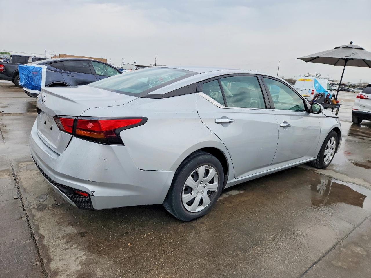2022 NISSAN ALTIMA