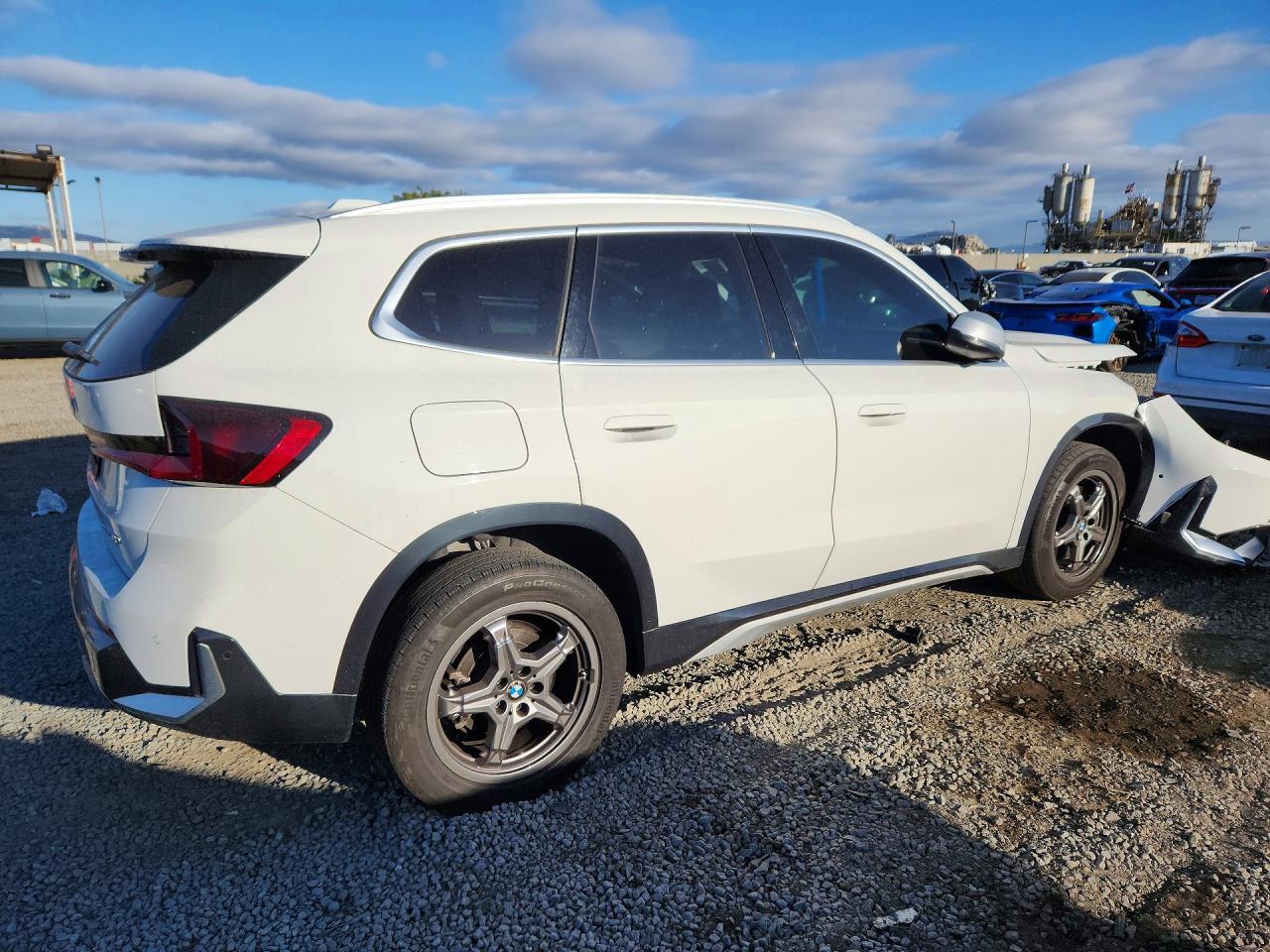 2023 BMW X1