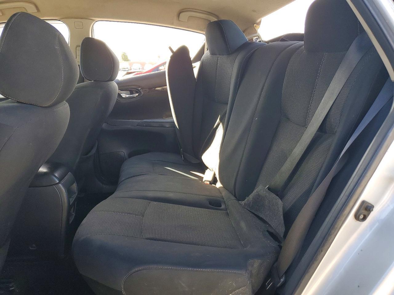 2016 NISSAN SENTRA