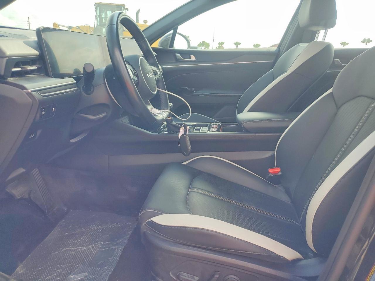2025 KIA K5