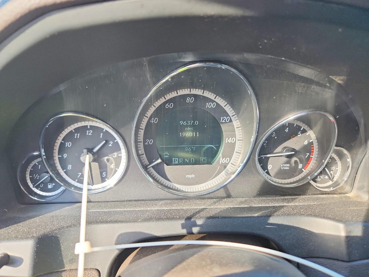 2010 MERCEDES-BENZ E-Class