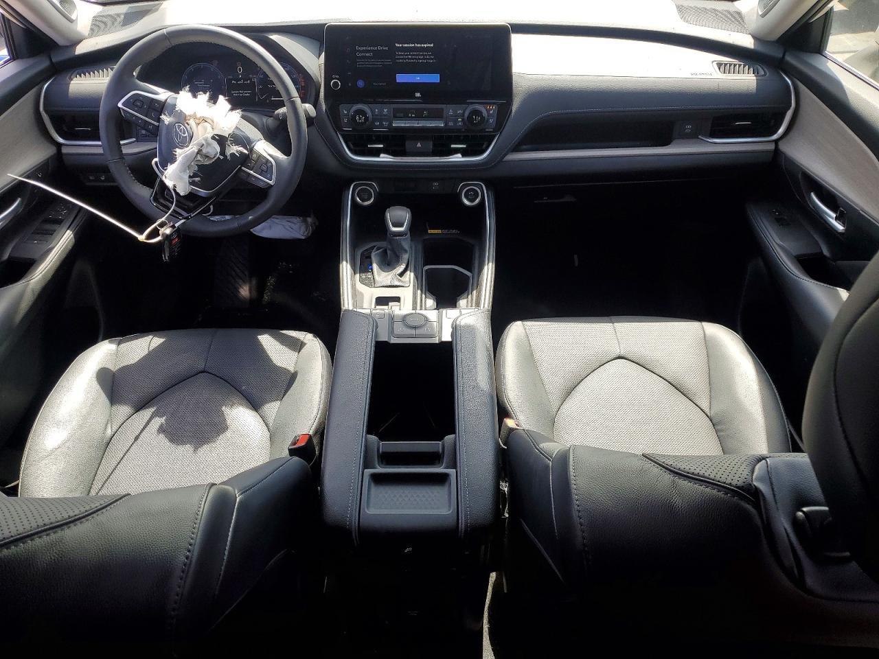 2024 TOYOTA HIGHLANDER