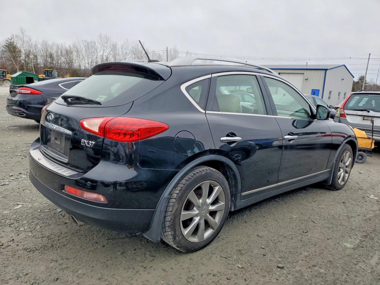 2013 INFINITI EX37