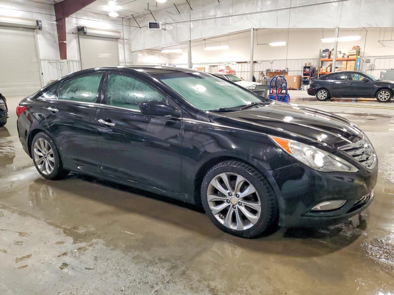 2011 HYUNDAI SONATA