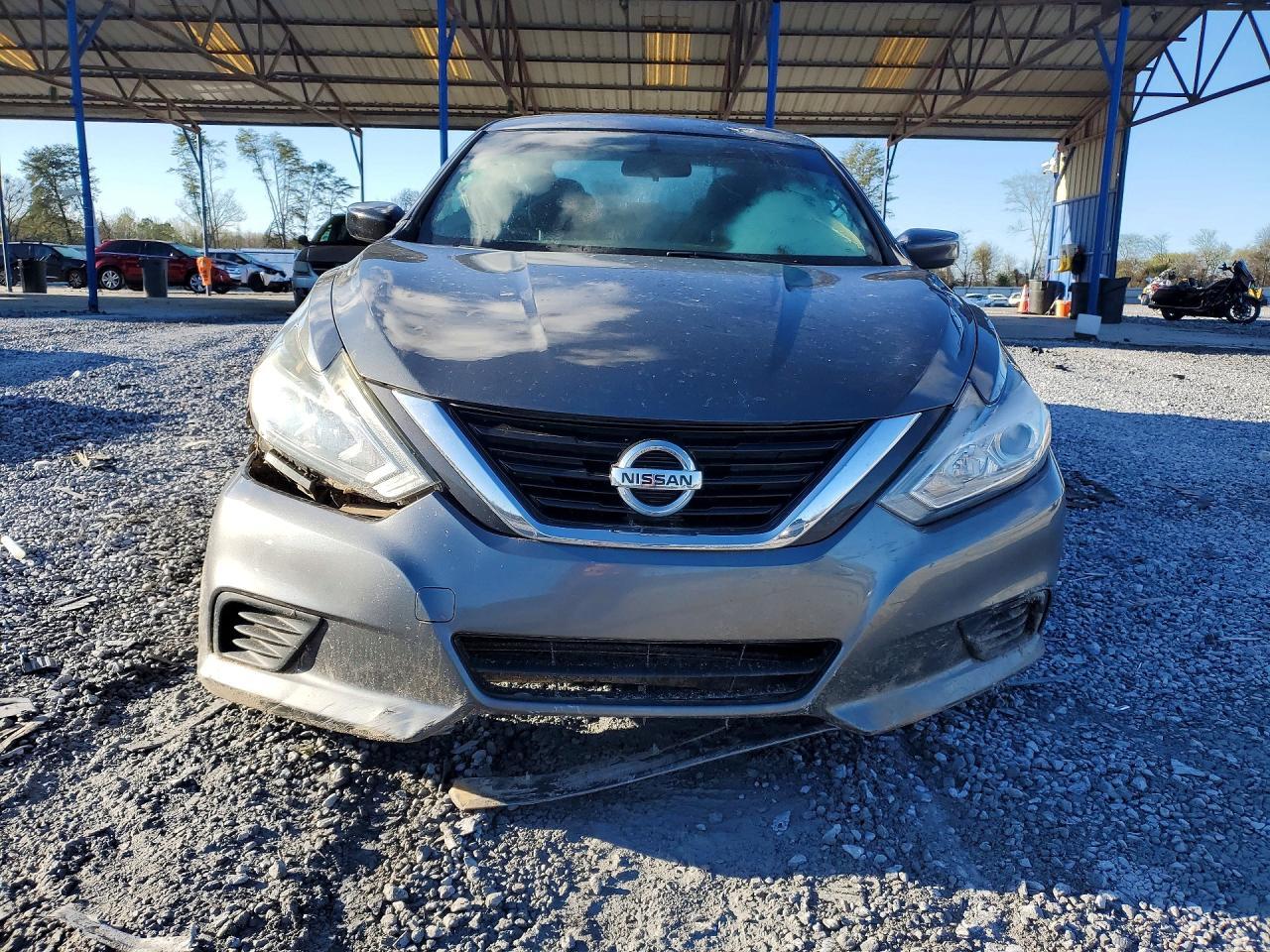2017 NISSAN ALTIMA