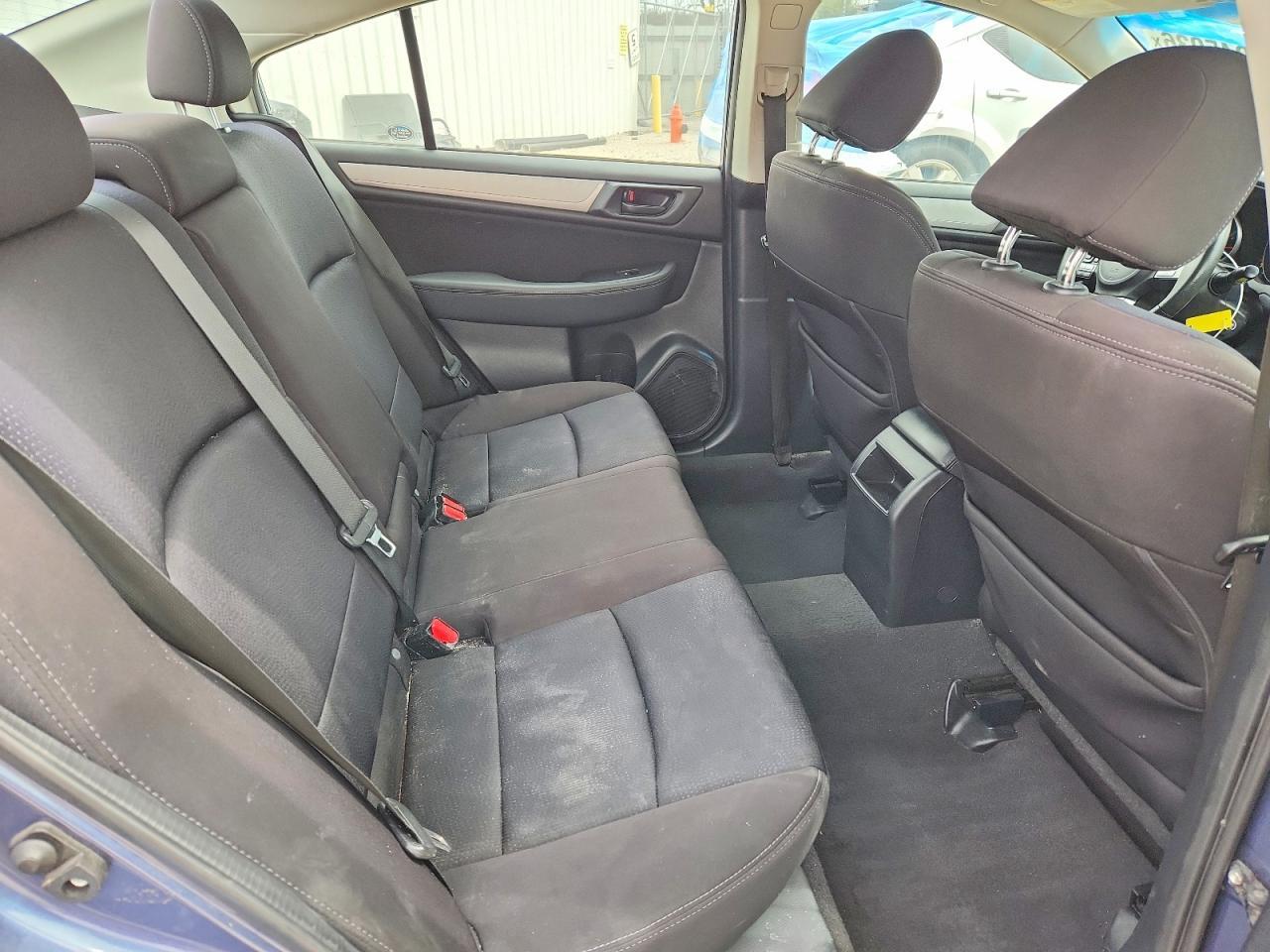 2015 SUBARU Legacy