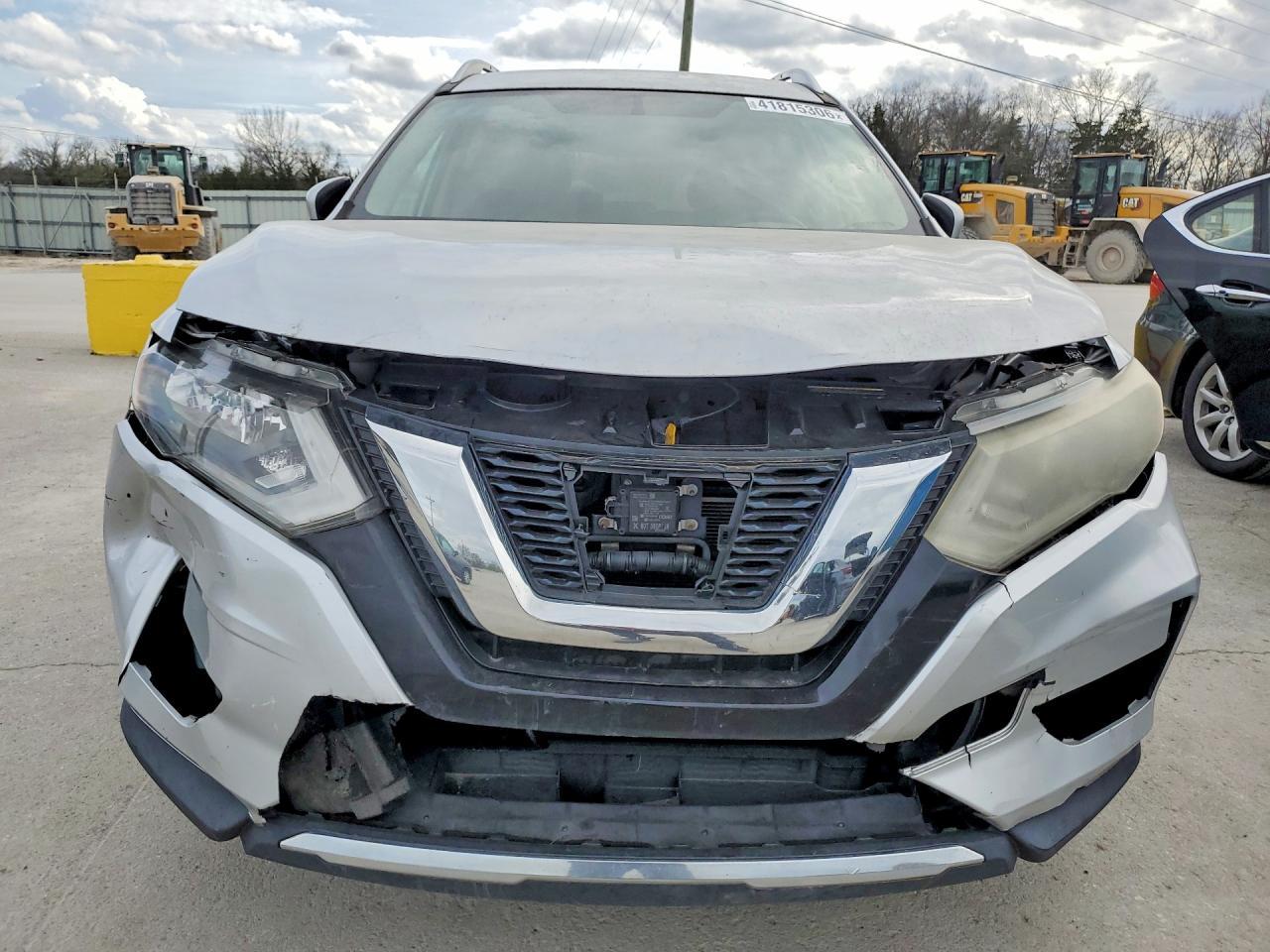 2017 NISSAN ROGUE
