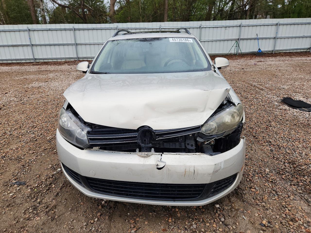 2011 VOLKSWAGEN JETTA