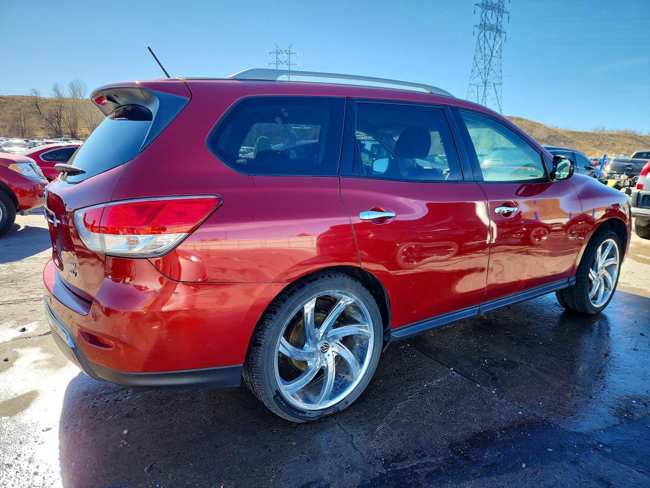 2016 NISSAN PATHFINDER